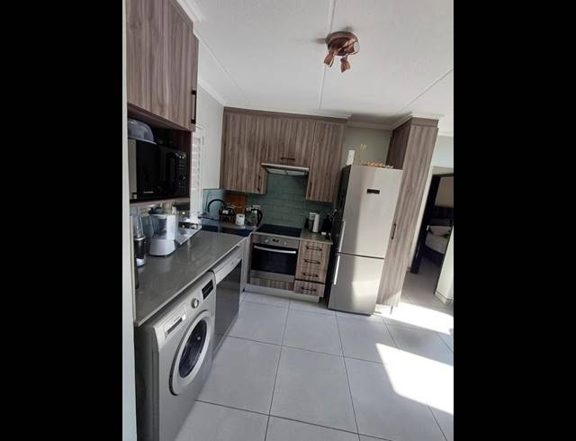 1 BEDROOM PROPERTY TO RENT IN LONEHILL